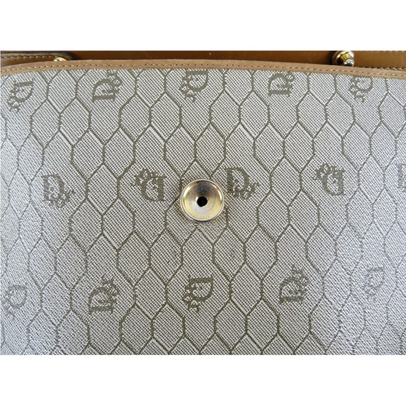 Dior Beige and Tan Shoulder Bag - Picture 13 of 16